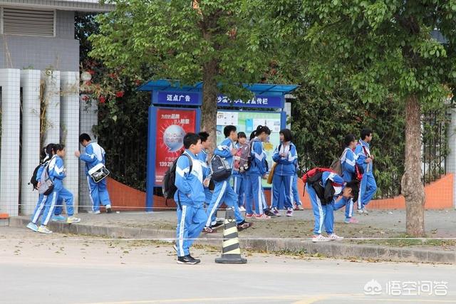 宿州一初三学生持刀杀人,留守儿童法制教育不容忽视,你怎么看？