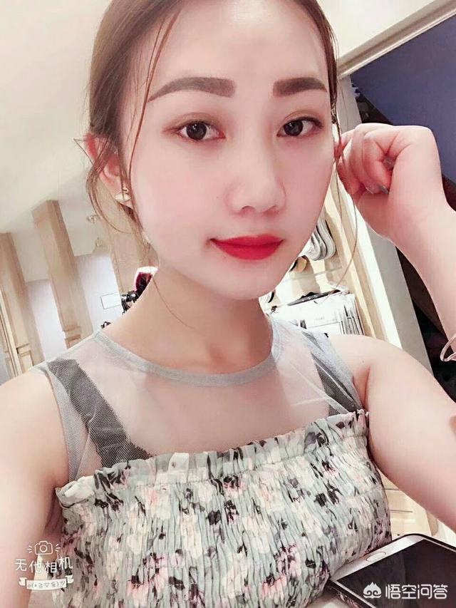 什么样的女生才会在<a href=https://maguai.com/list/256-0-0.html target=_blank class=infotextkey>朋友圈</a>天天晒自拍