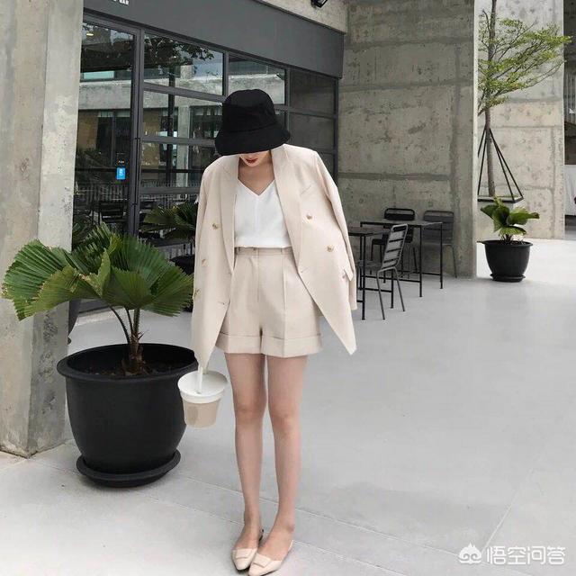 女生不喜欢穿高跟鞋，那么穿西装鞋子要怎么搭配？插图100