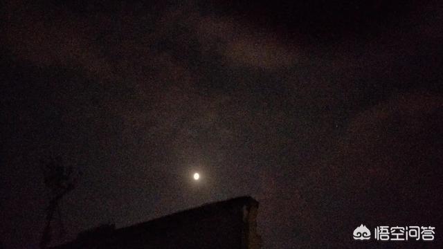 如何向感兴趣的男生搭讪？