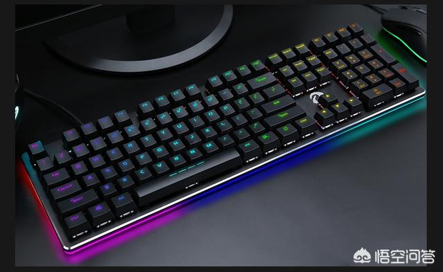 海盗船K70 LUX RGB机械键盘怎么样？