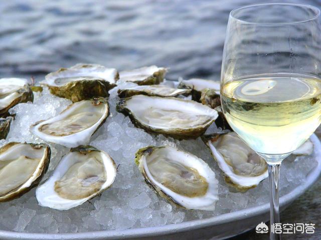 红酒可以和螃蟹一起吃吗，大闸蟹适合与什么葡萄酒搭配？