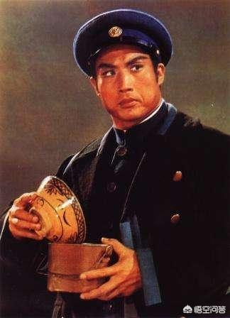 京剧荀慧生:京剧四大名旦尚梅程荀各派唱腔有什么特色？