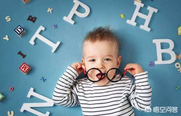 幼童被鱼刺卡了怎么办:孩子多大了可以尝试让孩子自己吃鱼吐骨头？