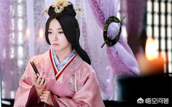 王璐丹主演的电视剧:如何评价张嘉译、王珞丹主演的《急诊科医生》呢