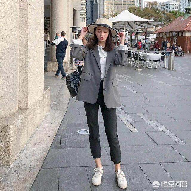 女生不喜欢穿高跟鞋，那么穿西装鞋子要怎么搭配？插图96