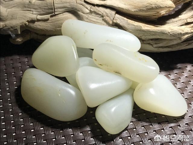 怎样找玉石,玉器石头一般会在什么地方才会有？