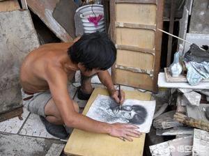 毕加索简介:“疯子画家”徐荣发真会成中国的毕加索吗？如何品评他的作品？
