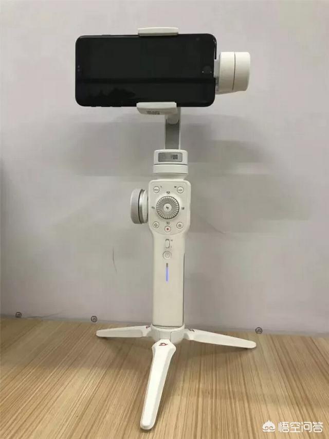 手持稳定器哪个性价比好一点？