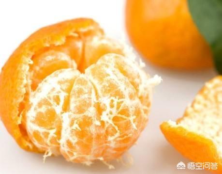 橘子皮的功效:橘子皮里面的白色网状物能吃吗？吃了对身体有什么好处或影响？