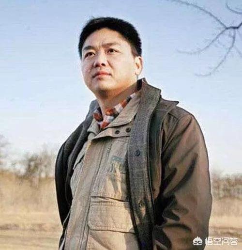 如果美国警察传唤刘强东大老板,他可以不去吗？如果不去会有什么后果？