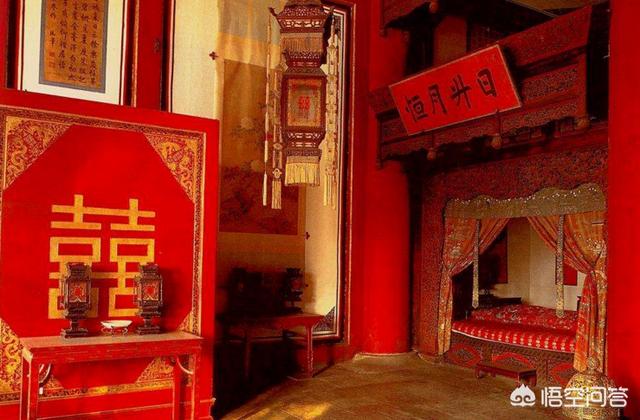 清朝入关后共经历十位皇帝,为何在紫禁城举行大婚的却只有四位？