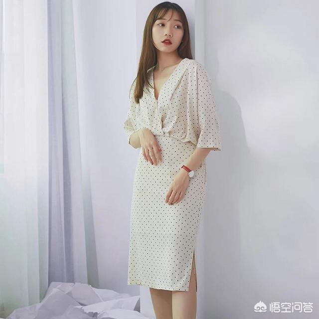 修身加厚连衣裙:上身胖的女生穿什么裙子好看？