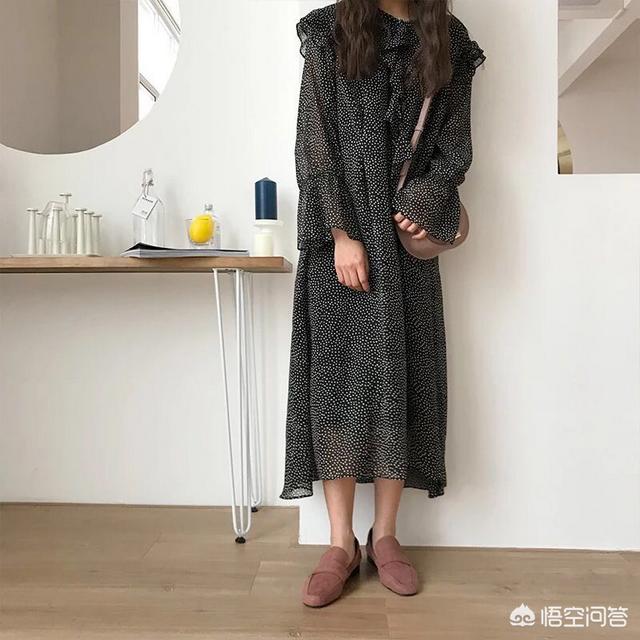 修身加厚连衣裙:上身胖的女生穿什么裙子好看？