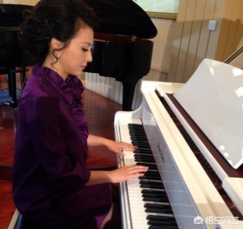 央视女主播叶迎春:集美貌和才华于一身的央视最漂亮的女主持人，谁最有气质呢？