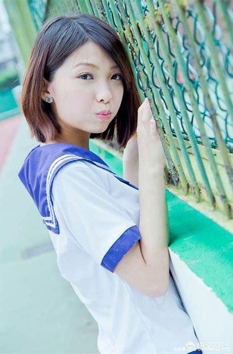 武大校花黄灿灿:还记得昔日的武大校花樱花女神黄灿灿吗，现在发展怎么样？