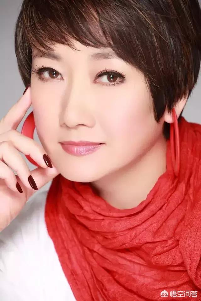 成方圆婚姻:你还记得《童年》原唱的成方圆吗现在生活的怎么样了
