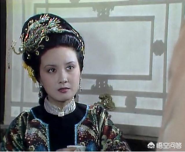 王熙凤说：“把我们王家地缝扫一扫够你们过一辈子的”，王家真的那么有钱么？