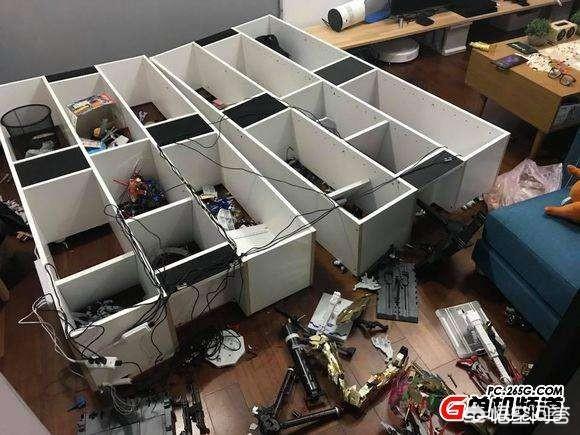 熊孩子损坏灭火器:被亲戚家熊孩子毁了好几万的手办，可以走法律程序起诉吗？