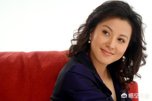 央视女主播叶迎春:集美貌和才华于一身的央视最漂亮的女主持人，谁最有气质呢？