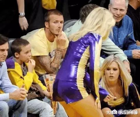 为何有些NBA球员几乎都不正眼看拉拉队表演？插图52