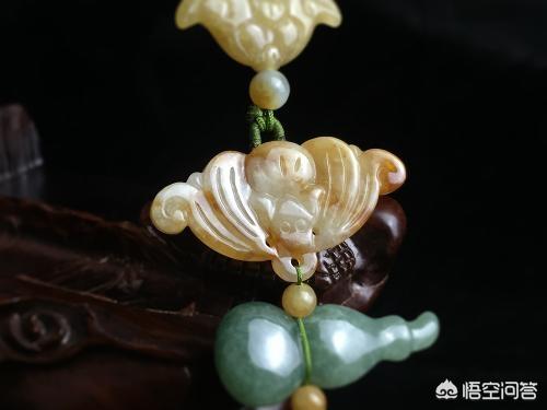玉石雕刻,玉器上雕刻蝙蝠是什么意思呢？
