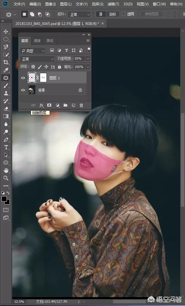 塑料口罩怎么戴图片:透明塑料口罩怎么戴 如何给照片上的人物“带”上口罩？有哪些技巧？