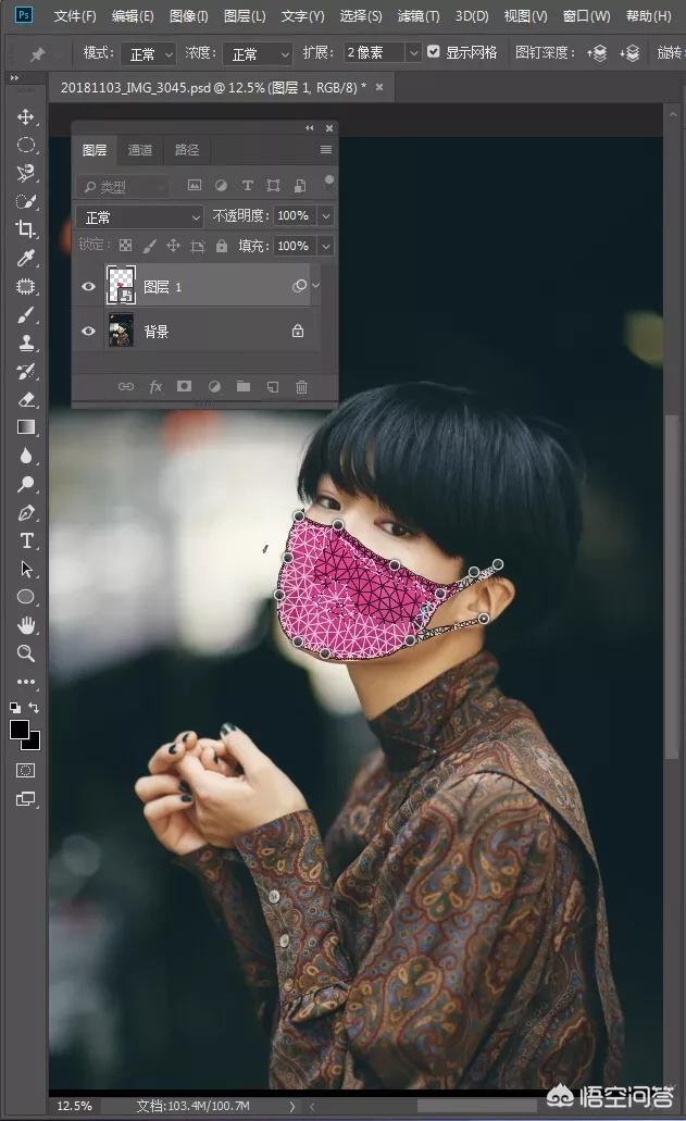 塑料口罩怎么戴图片:透明塑料口罩怎么戴 如何给照片上的人物“带”上口罩？有哪些技巧？