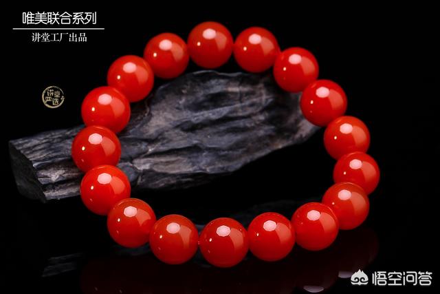 玉越透明越好吗,南红玛瑙透明吗？越透明越好吗？