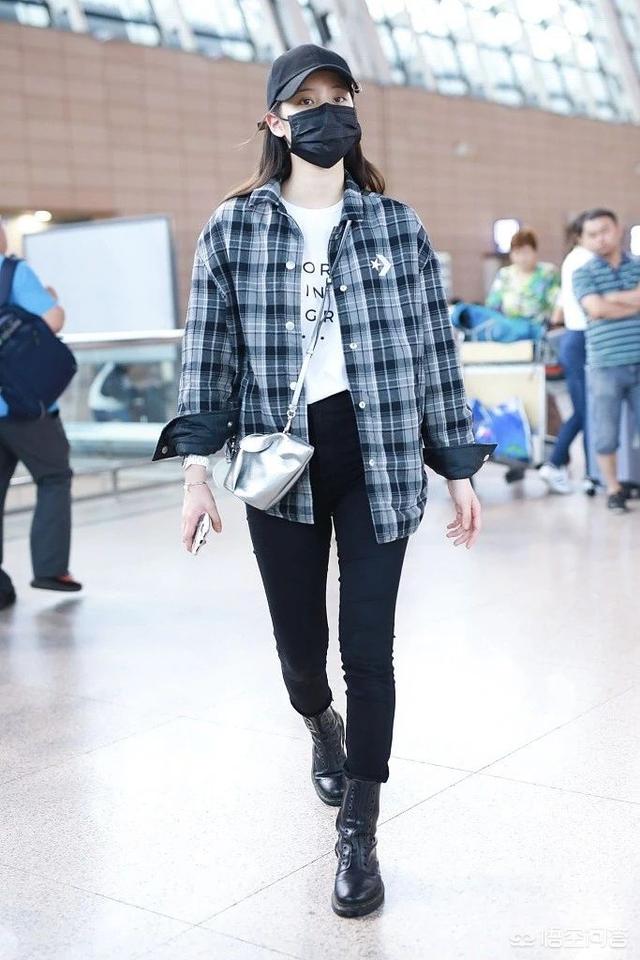 古力娜扎姐姐:如何看待《乘风破浪的姐姐》中含韵子的表现？