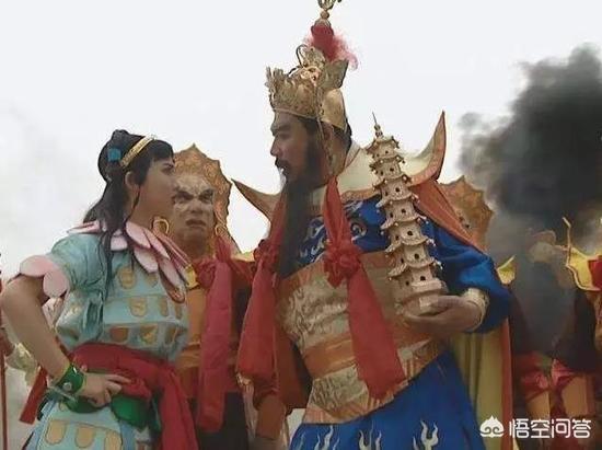 金鼻白毛老鼠精:《西游记》里的老鼠精算不算是有背景的妖精？谁给她撑腰？