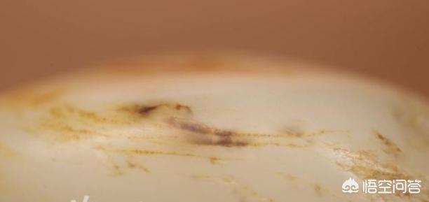 和田玉皮色种类图解,大家帮我看看这是不是和田玉，皮色对不对？