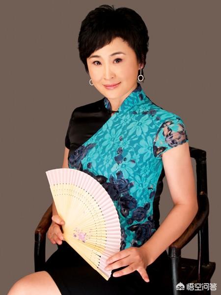 纪晓波:怎样看待吴佩慈晒与纪晓波妈妈合照