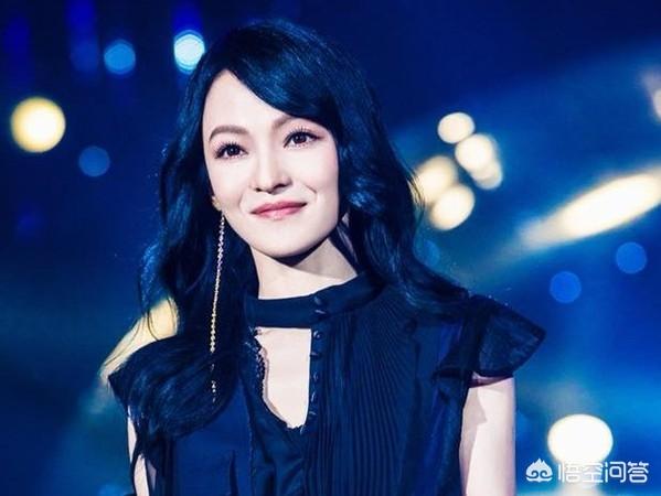 张韶涵家丑:张韶涵发文呛声黑白狗别乱叫，是在影射陈建州、范玮琪吗？