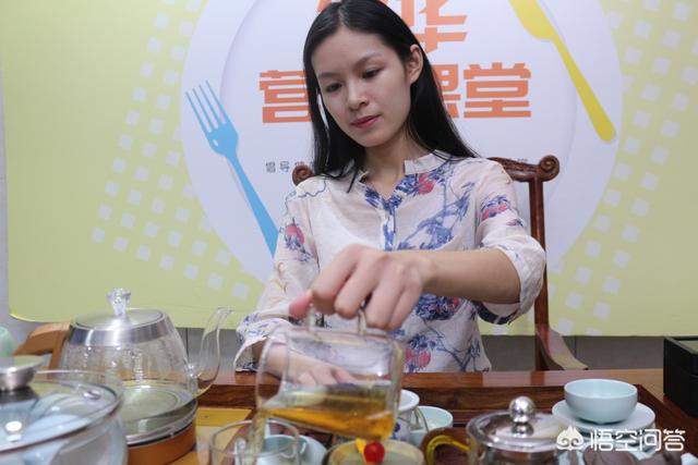 用一句话表达真正爱你一个人是什么样子的？