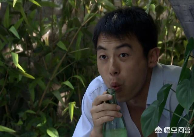 边萧萧:边潇潇和范琳琳谁的颜值更高一点，你更喜欢谁？为什么？