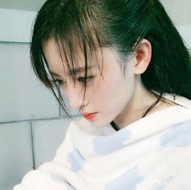 你们喜欢鞠婧祎吗？是从什么时候开始喜欢的？原因是什么？