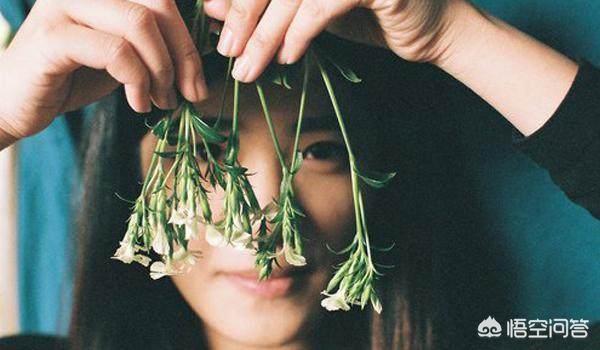 塔罗牌测什么时候脱单,女人最容易脱单的哪几个时期？