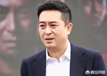 国内有哪些颜值演技均在线的大叔型演员？