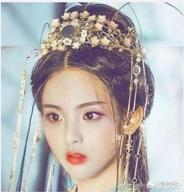 田燚杨超越:为什么有人说《卡路里》里杨超越那句“燃烧我的卡路里”是精髓？