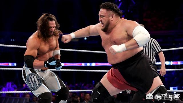 萨摩伊:WWE选手萨摩亚乔到底是不是萨摩亚家族的人？为什么他没纹身？