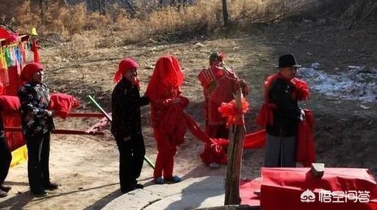 俗语“莫种河边地,莫娶活汉妻,莫洗桥心水”是什么意思？这句话有道理吗？