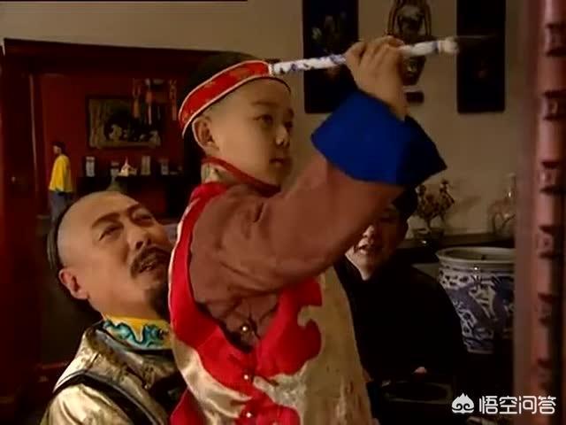 康熙传位给谁:康熙传位给雍正，是不是为了乾隆呢你怎么看