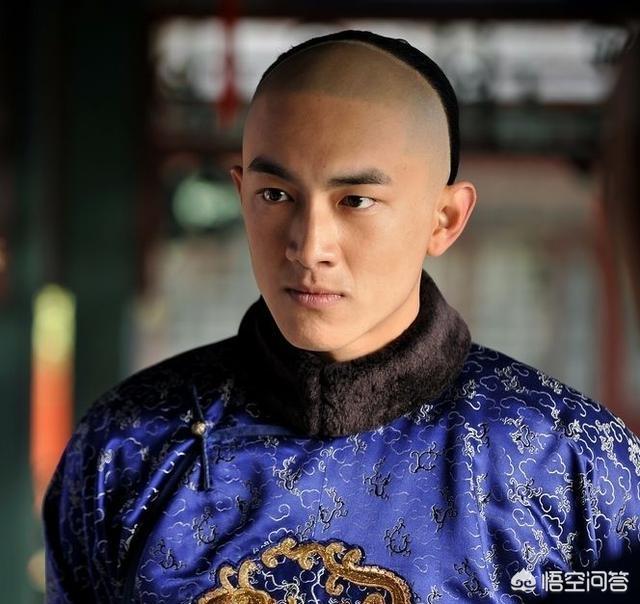 康熙传位给谁:康熙传位给雍正，是不是为了乾隆呢你怎么看