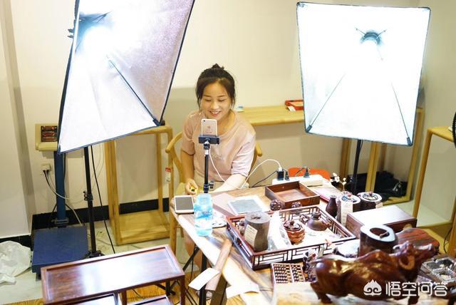 直播间卖和田玉的套路,为什么珠宝玉器直播如此火爆？