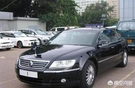 现任香港特首:香港警务处长到底属于什么级别？为什么都叫他“一哥”？
