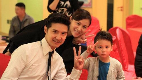 田亮的儿子:田亮女儿的大长腿跟颜值什么水平
