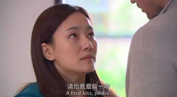 郑希怡图片:为什么现在不流行尖头高跟