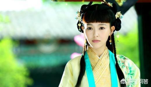 金鹰女神迪丽热巴:迪丽热巴接棒唐嫣获封金鹰女神，12年已过，金鹰女神们如何了