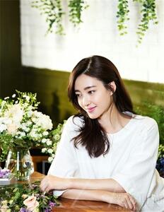 星跳水立方周韦彤:内蒙古赤峰有哪些著名女明星